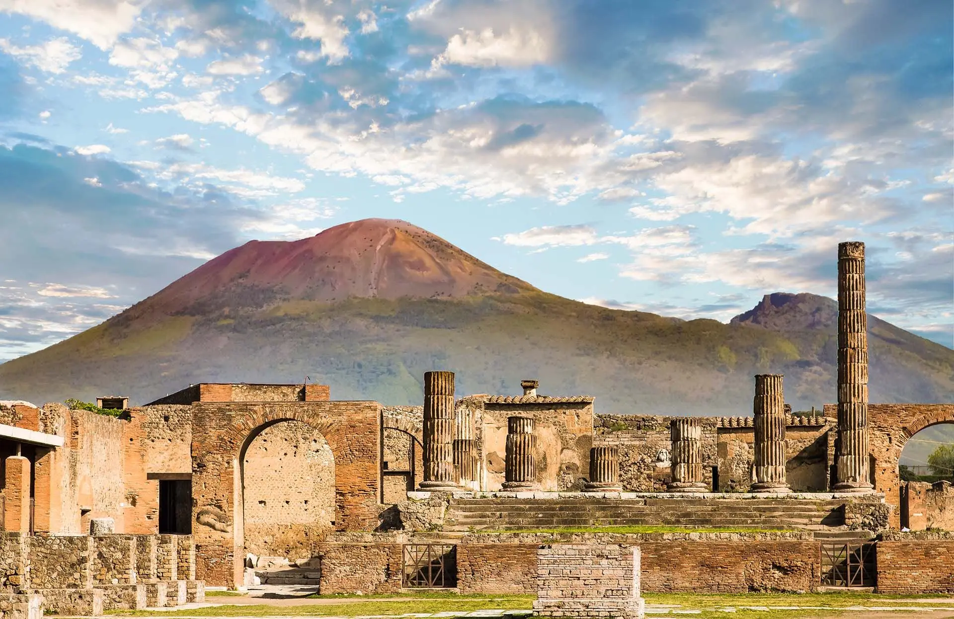 Pompei Italy Business Class Flight Deals