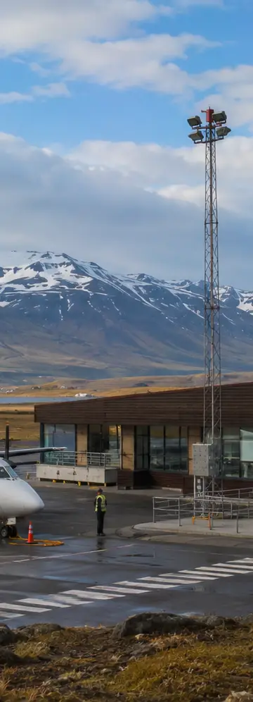 Cheap Business Class flights to Hornafjörður Airport (HFN)