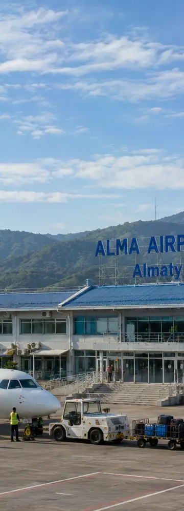 Cheap Business Class flights to Alma Airport (YTF)
