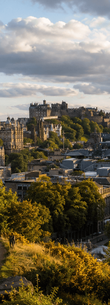Business Class Flights To Edinburgh, United Kingdom