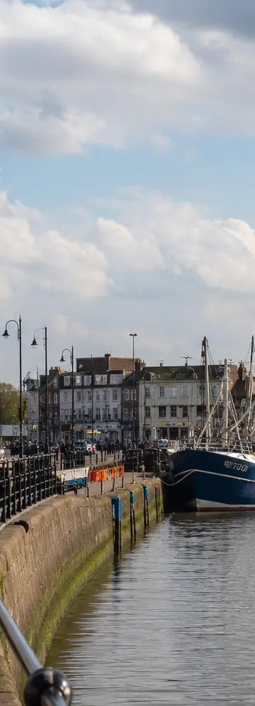 Business Class Flights to Grimsby, United Kingdom