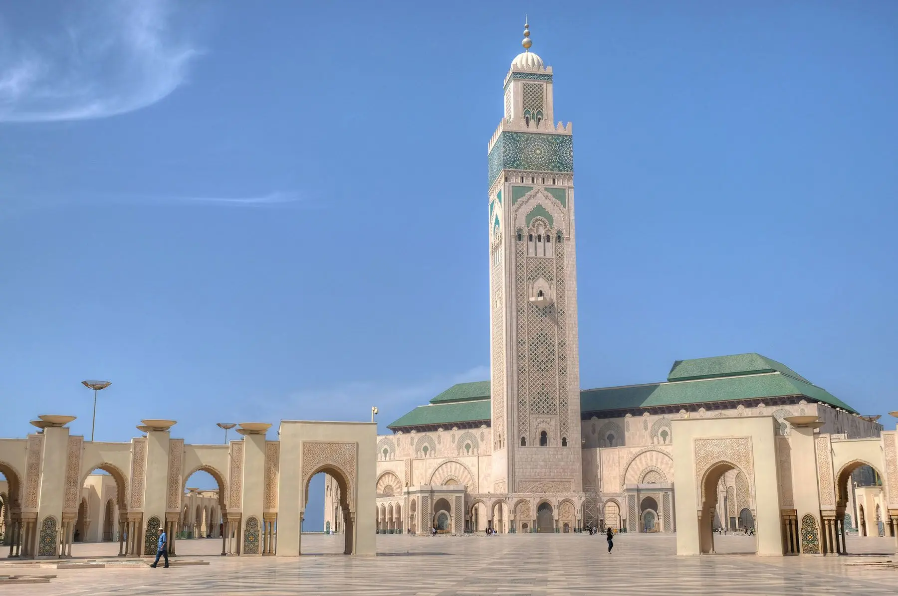 Business Class to Casablanca: Where Luxury Meets the Magic of Morocco